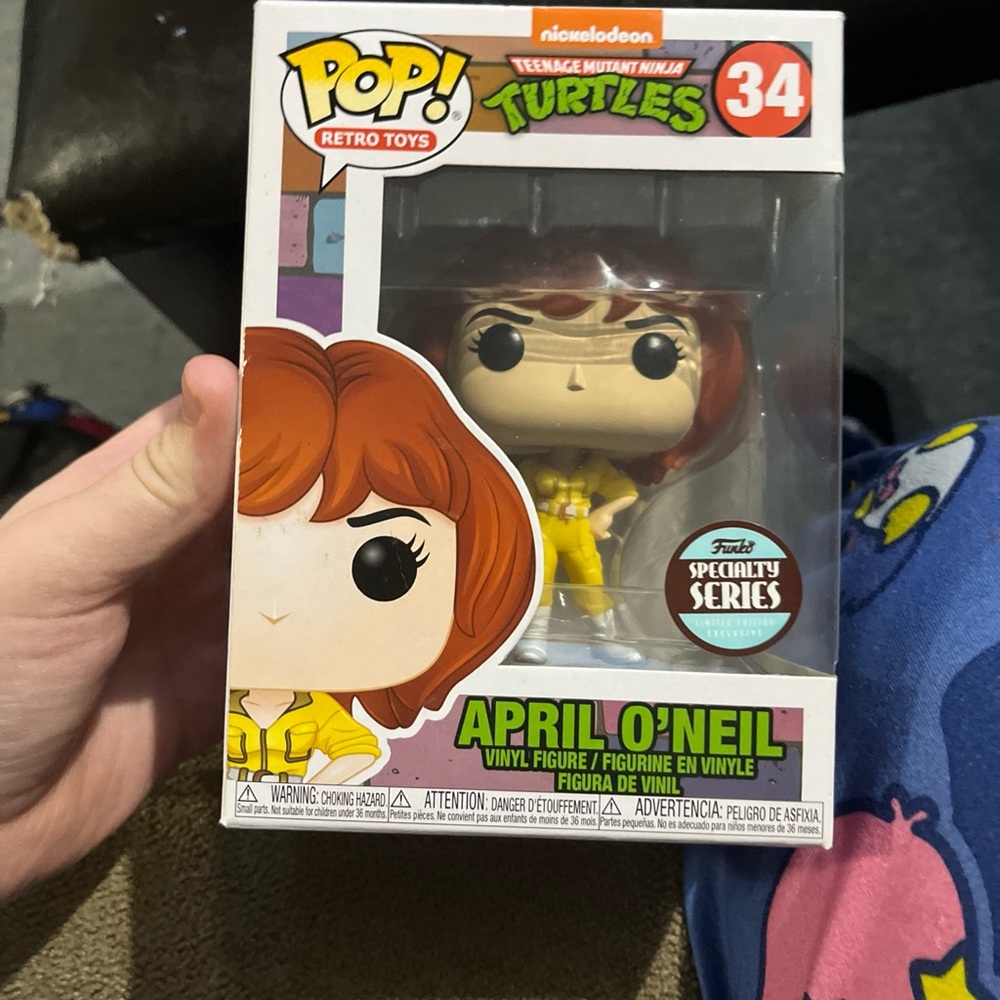 Funko Pop! April O'Neil Vinyl Figure - Yellow and Brown